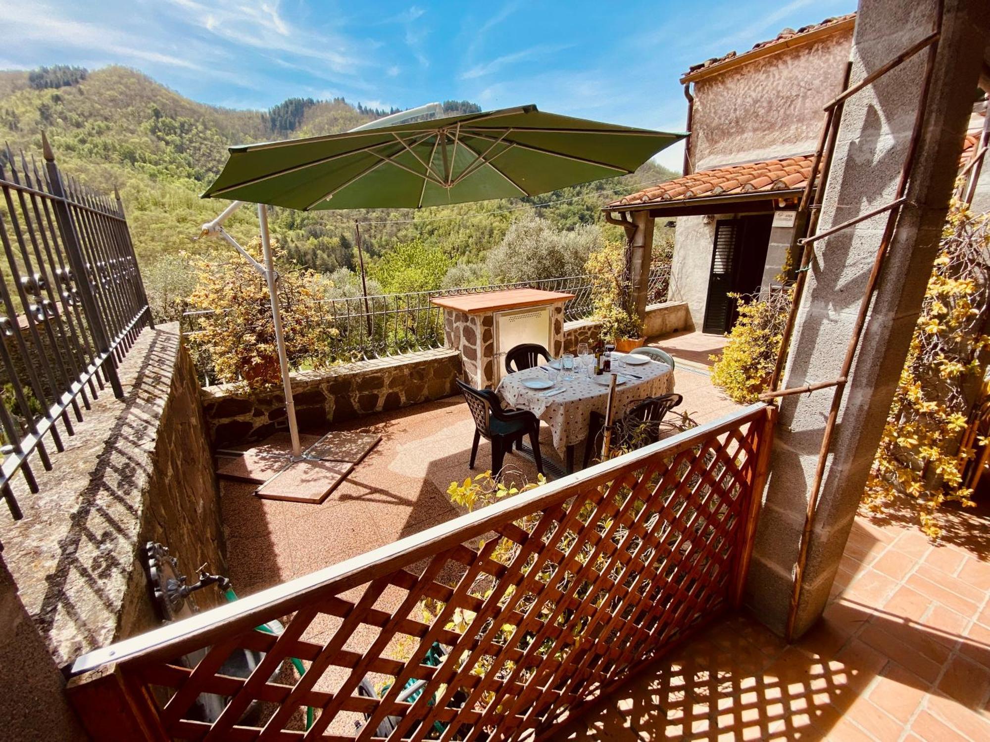 La Vista Dal Civico 26 Villa Bagni di Lucca Eksteriør bilde