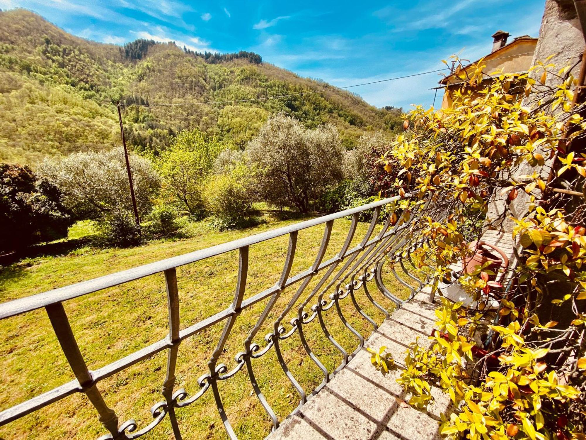 La Vista Dal Civico 26 Villa Bagni di Lucca Eksteriør bilde